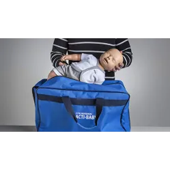 Manechin neonatal pentru practica CPR